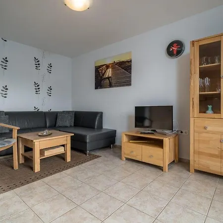 Appartement Haus-1-am-waldeck-16b *