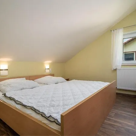 Appartement Haus-1-am-waldeck-16b Dargun
